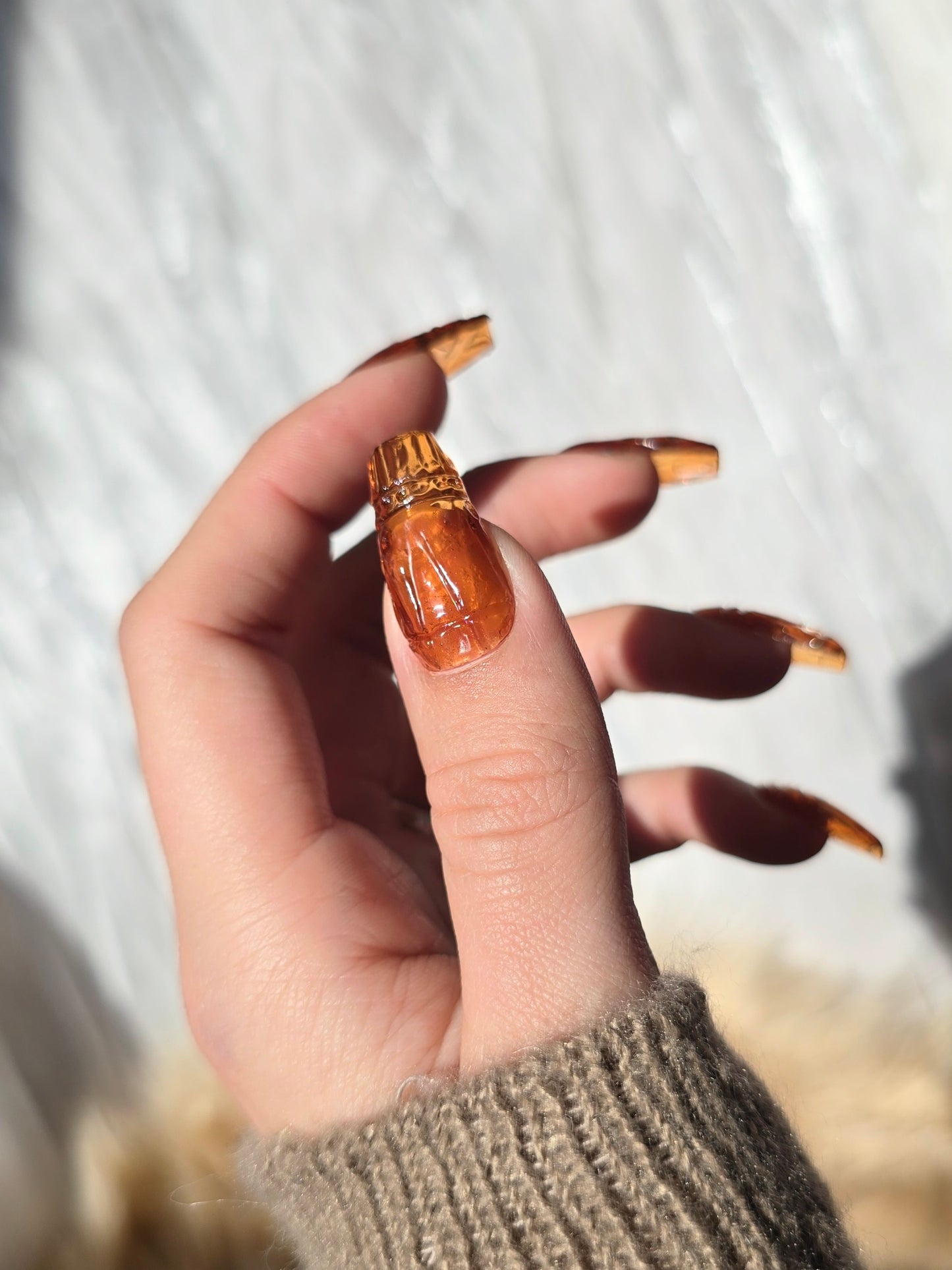 Amber Brown Vintage Style Glass Press On Nails