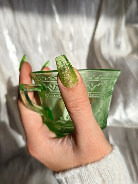 Light Green Vintage Uranium Glass Press On Nails