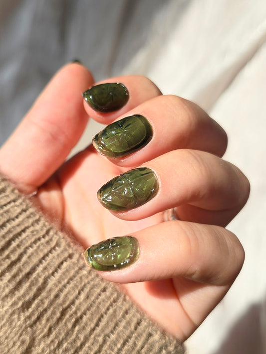 Short Oval Green Vintage Glass Nails